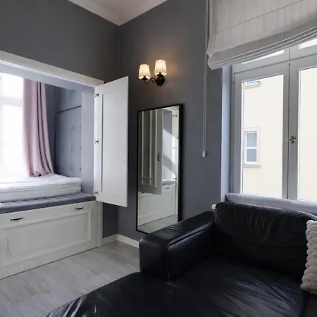 House Managers - Aura Appartement *