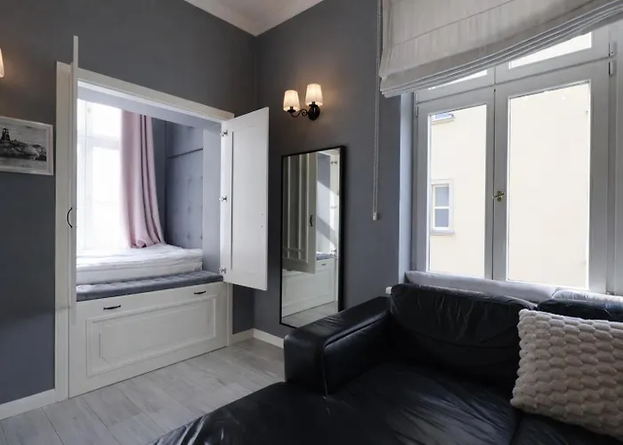 House Managers - Aura Apartament *